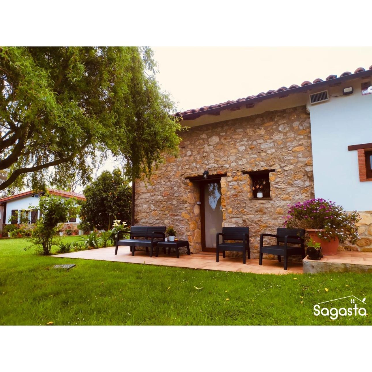 Gasthaus El Llagar - Sagasta Rural Oviédo Exterior foto
